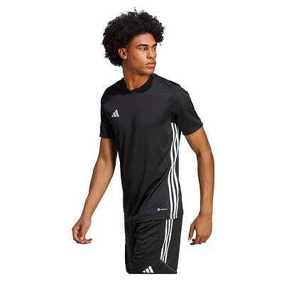 Tabela 23 - Jersey de soccer pour homme