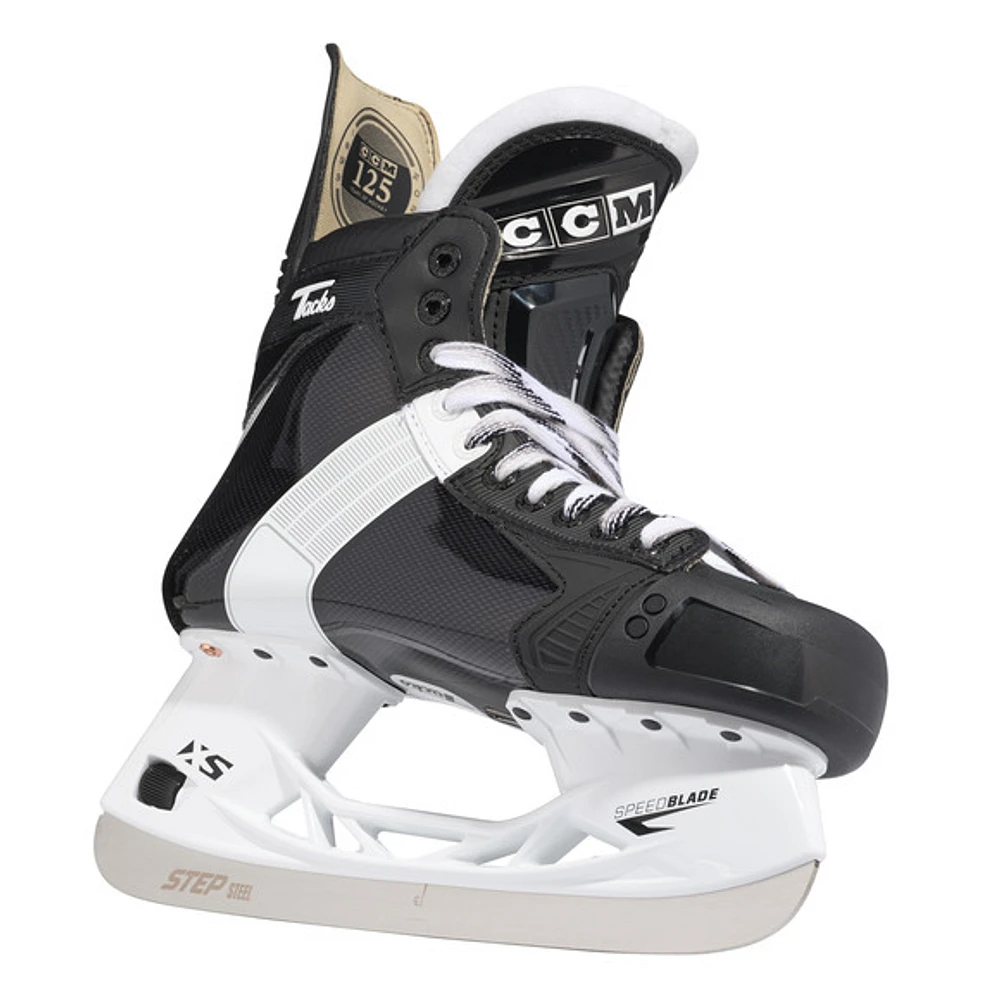 Tacks XF 652 Int - Intermediate Hockey Skates