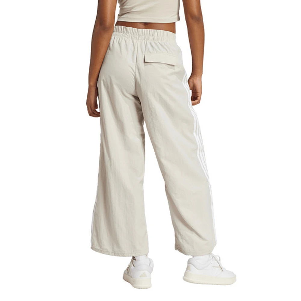 Essentials 3-Stripes Parachute - Women's Athletic Pants