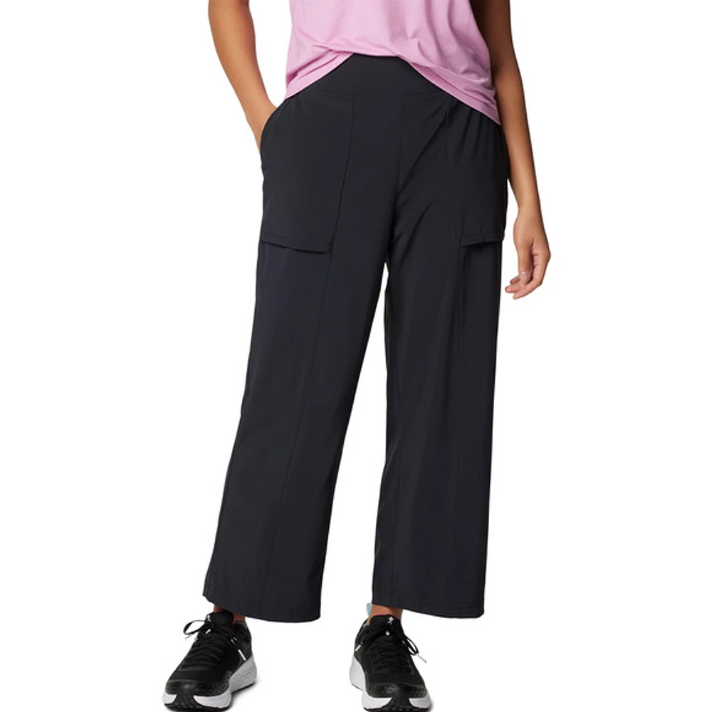 Boundless Beauty - Women's Capri Pants