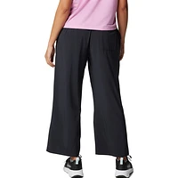 Boundless Beauty - Women's Capri Pants