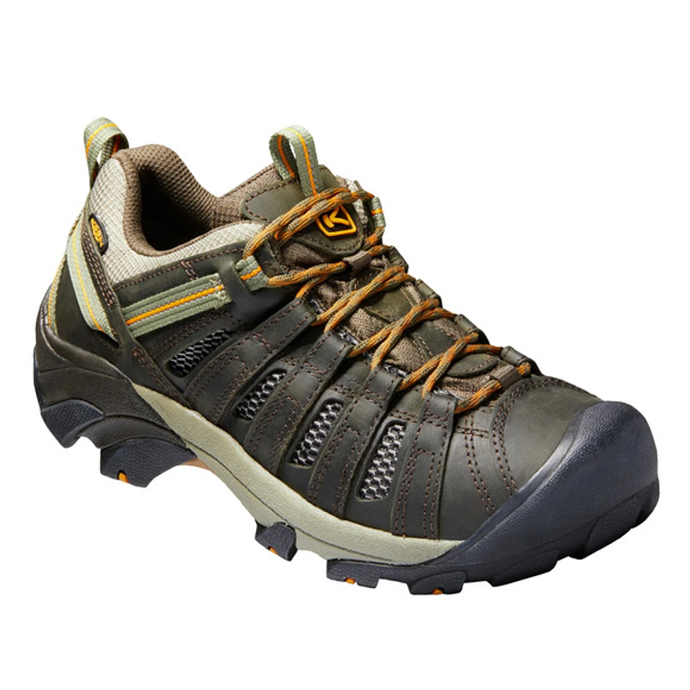 Voyageur - Men's Outdoor Shoes