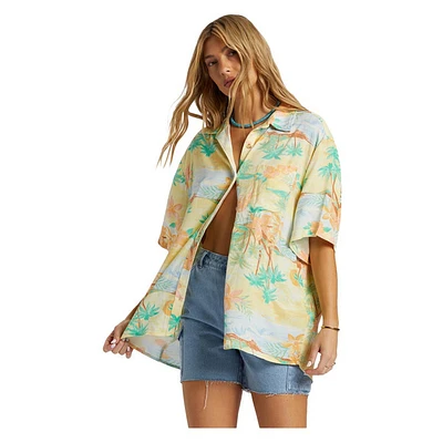 On Vacation - Women's Shirt