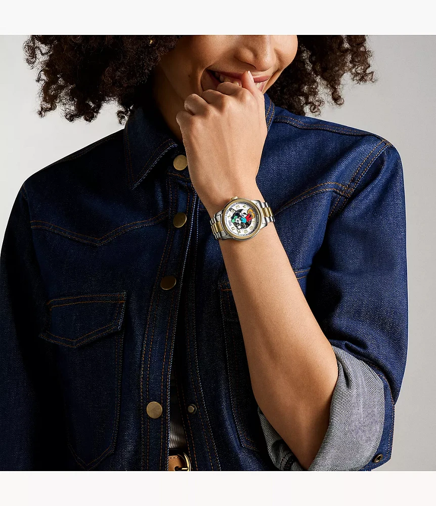 Disney Mickey Mouse x Fossil Limited-Edition Golf Watch