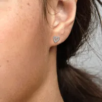 Clous d'Oreilles Esquisse de Cœurs Scintillants