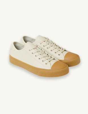 Baskets basses en cuir vernis