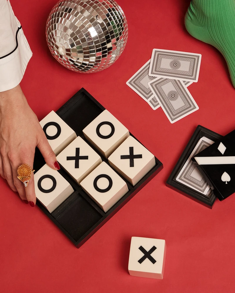 Bone Tic Tac Toe