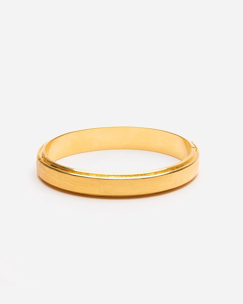 Signet Bangle Gold