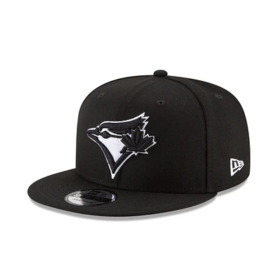 Toronto Blue Jays Black with White Outline 59Fifty