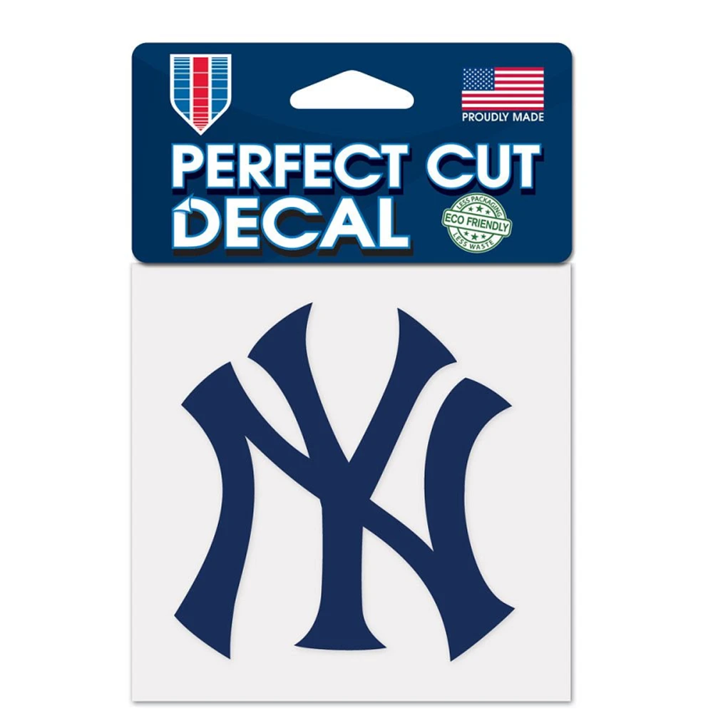 New York Yankees Perfect Cut Colour Decal 4" x 4"