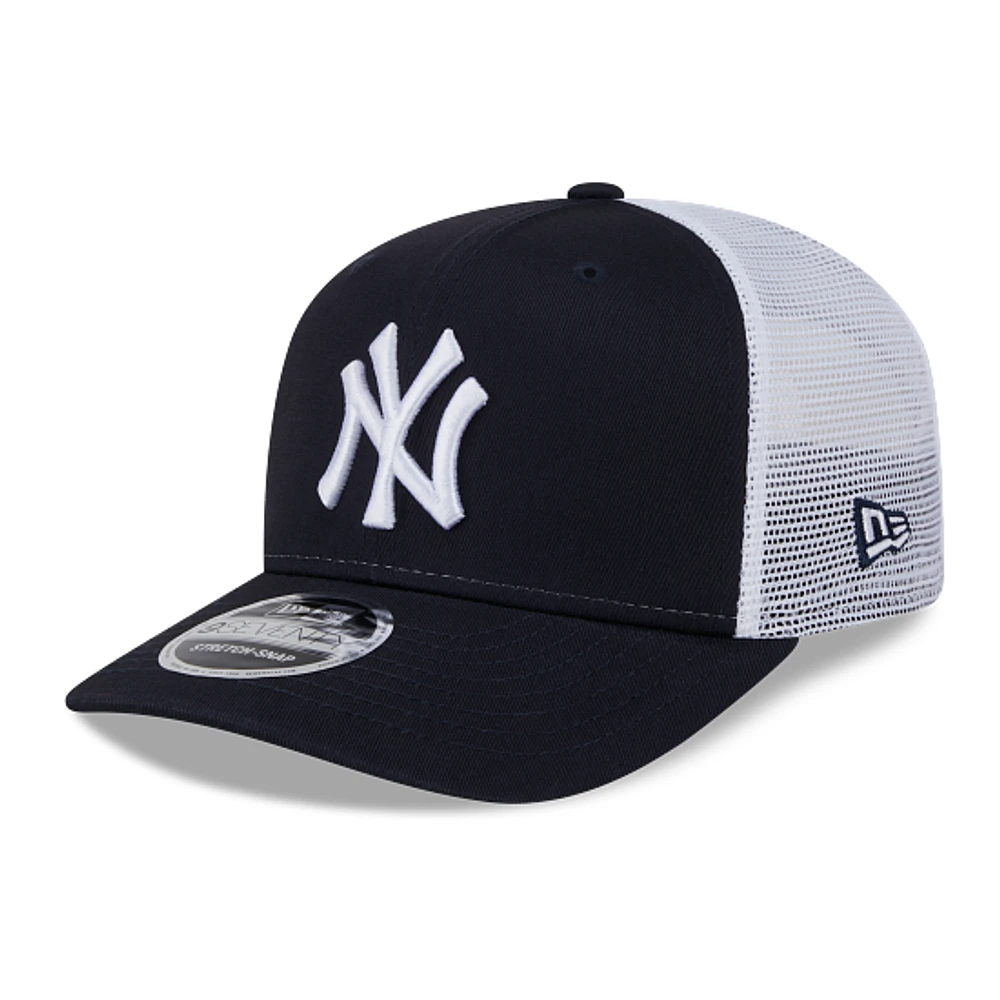 New York Yankees Navy and White Trucker 9Seventy Stretch Snap