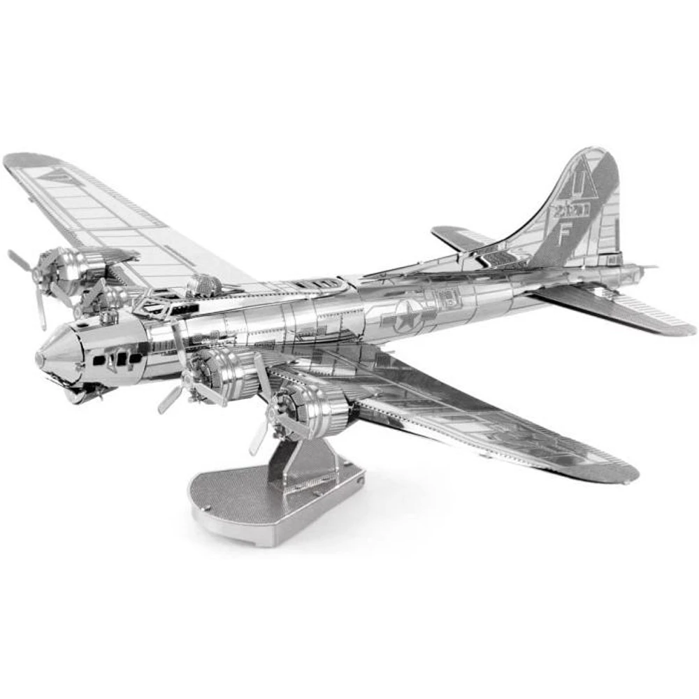 Metal Earth B-17 Flying Fortress