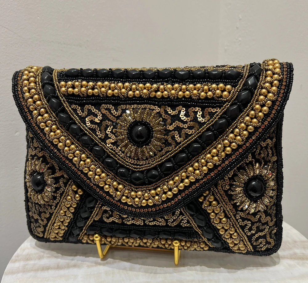 S beaded clutch