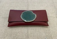 E primium leather clutch