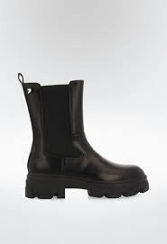 Gioseppo Sillian black
