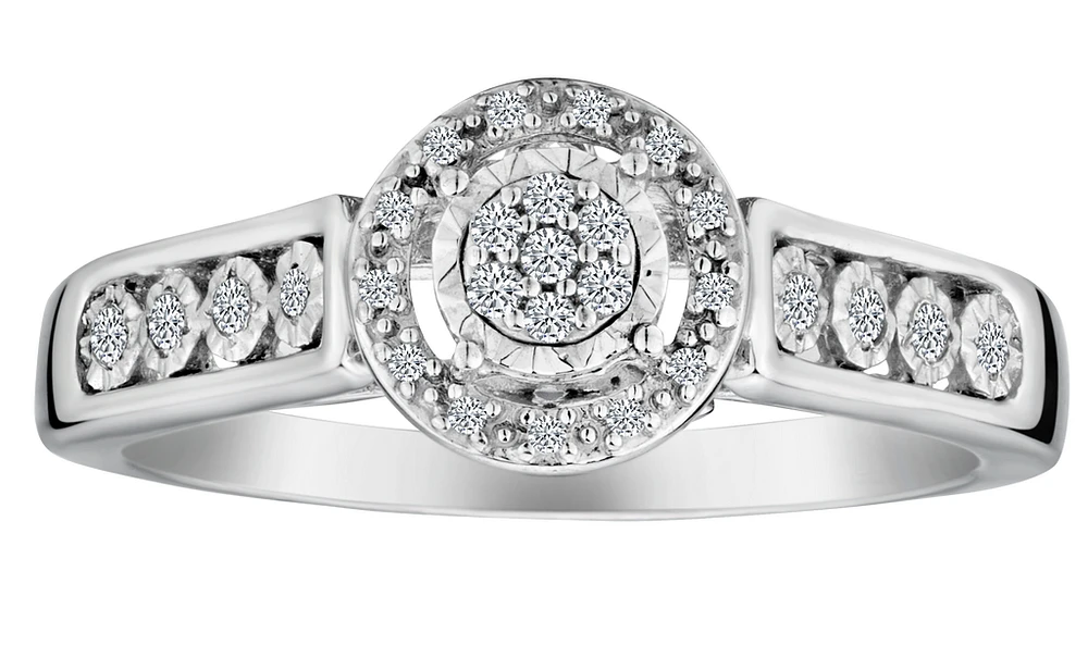 .11 Carat of Diamonds Cluster Halo Ring, Silver.....................NOW