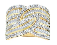 2.00 Carat of Diamond Ring, 10kt Yellow Gold.....................NOW