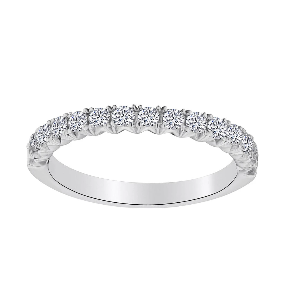 .50 Carat of Diamonds "Luxury" Ring, 14kt White Gold…....................NOW