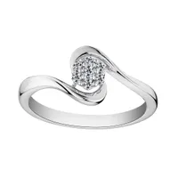 .10 Carat of Diamonds Ring, 10kt White Gold......................NOW