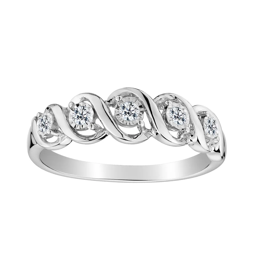 .15 Carat of Diamonds Ring, 10kt White Gold......................NOW