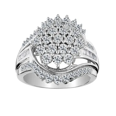 1.00 Carat of Diamonds Flower Ring, 10kt White Gold.......................NOW