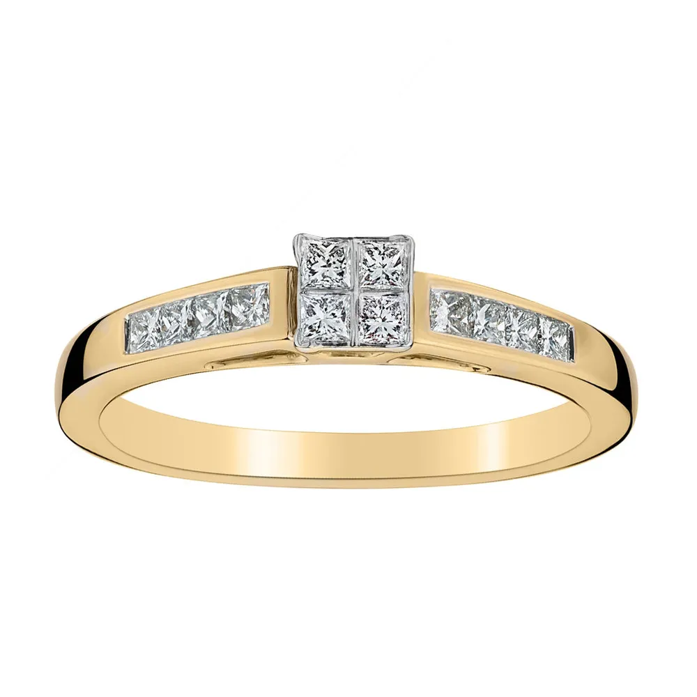 .30 CARAT DIAMOND PRINCESS DESIGN RING, 10kt YELLOW GOLD...................NOW