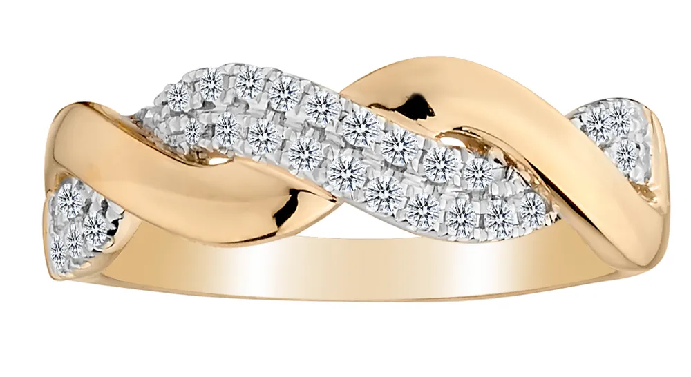 .20 Carat of Diamonds "Loves Weave" Ring, 10kt Yellow Gold.......................NOW