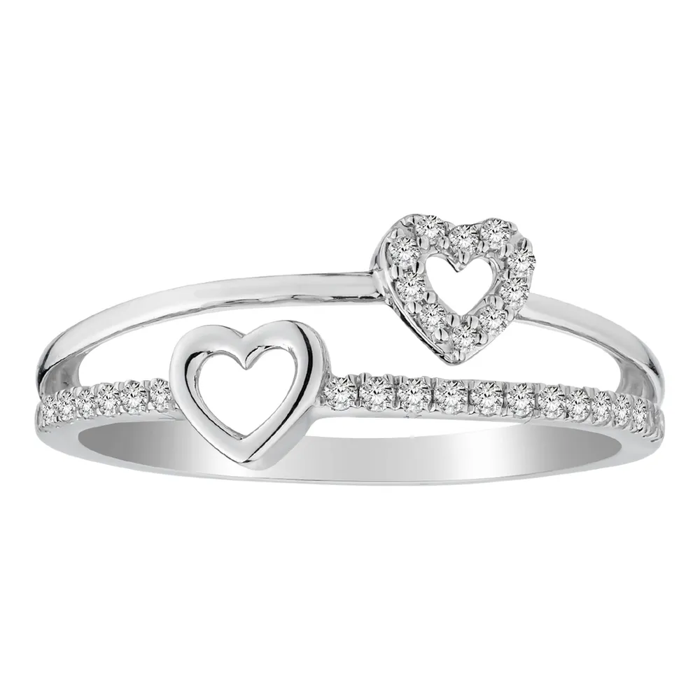 .15 Carat of Diamonds Hearts Ring, 10kt White Gold......................NOW