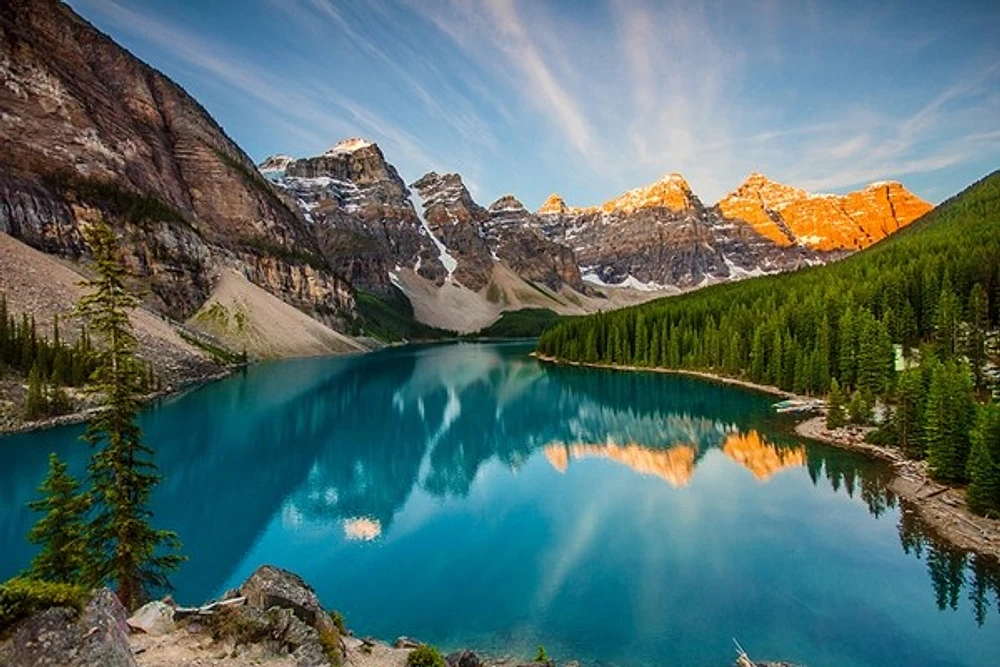 Halle Rajesh - Moraine Lake