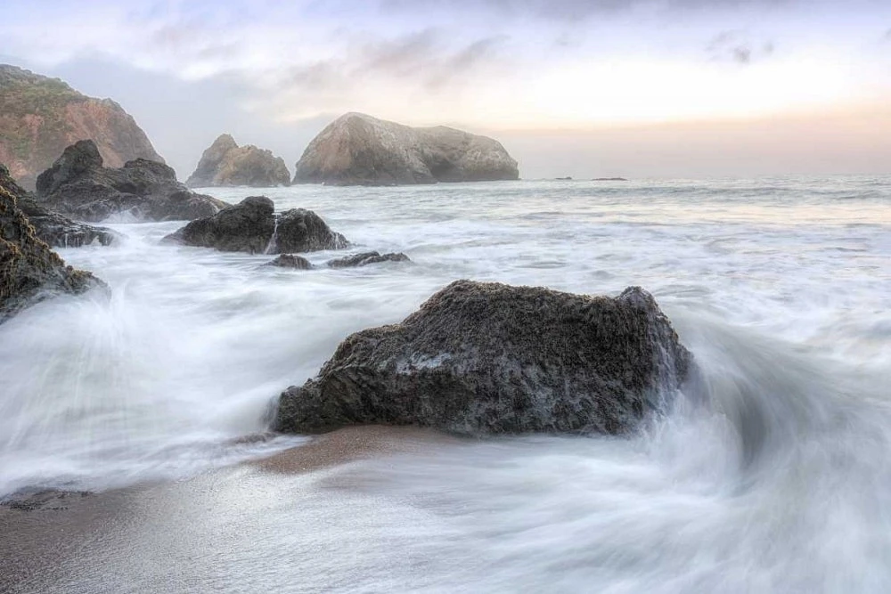 Alan Blaustein - Crescent Beach Waves 2