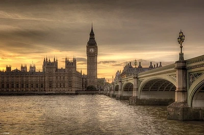 London - Autumn Skies  