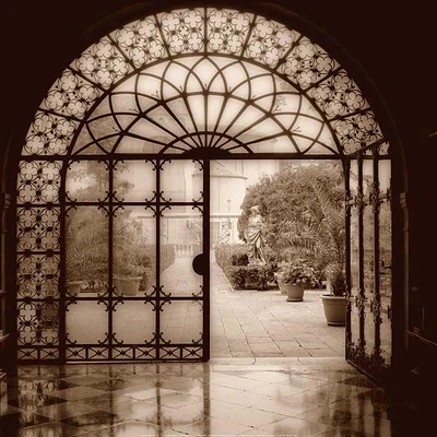 Alan Blaustein - Courtyard In Venezia  