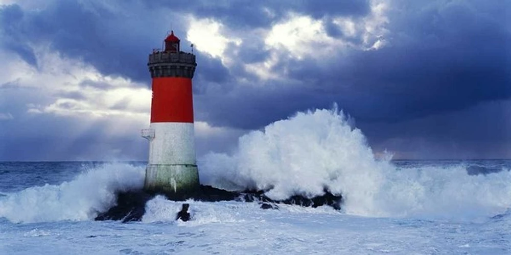 Jean Guichard - Phare des Pierres-Noires