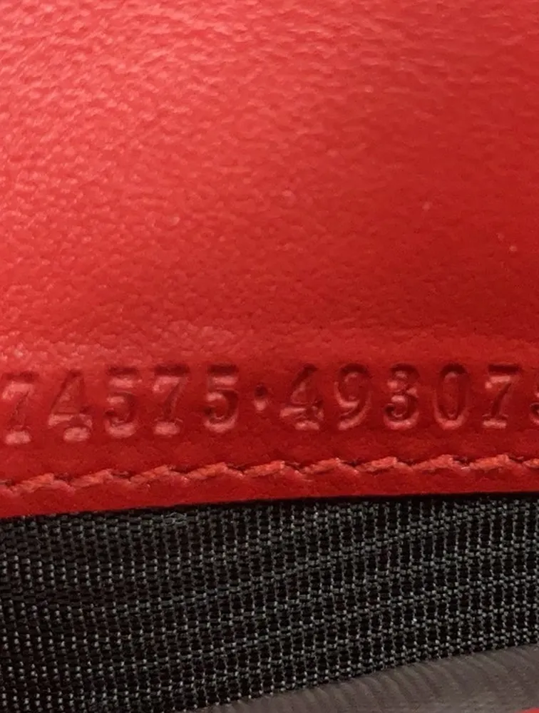 Pre-Loved GG Marmont Matelassé Leather Chain Wallet