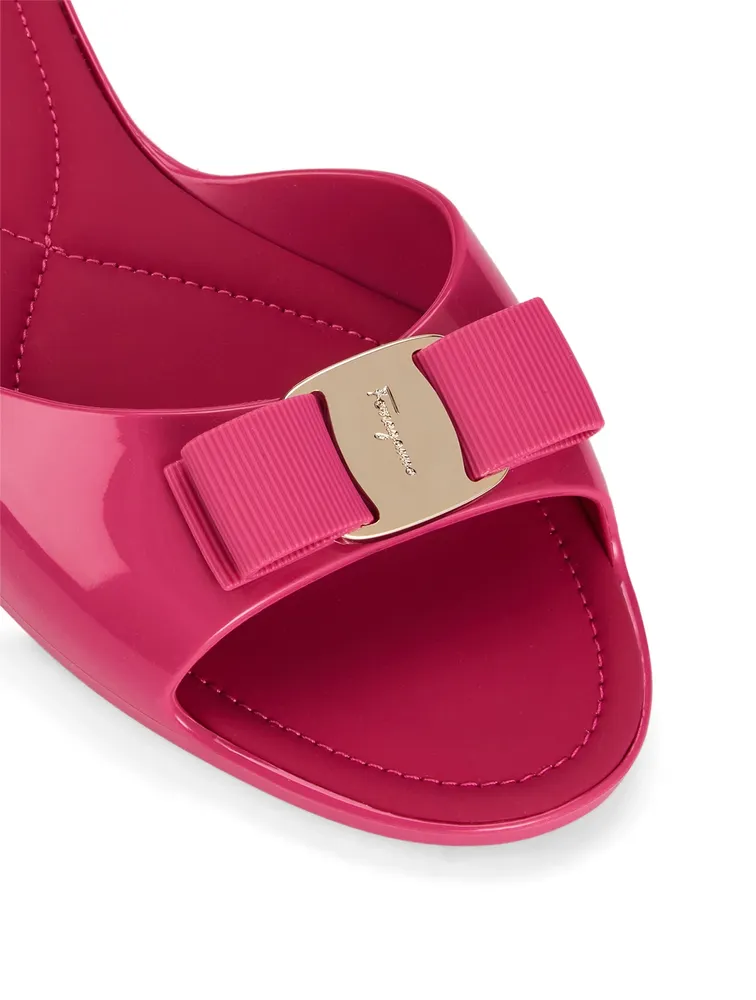 Cirella Jelly Slide Sandals With Vara Bow