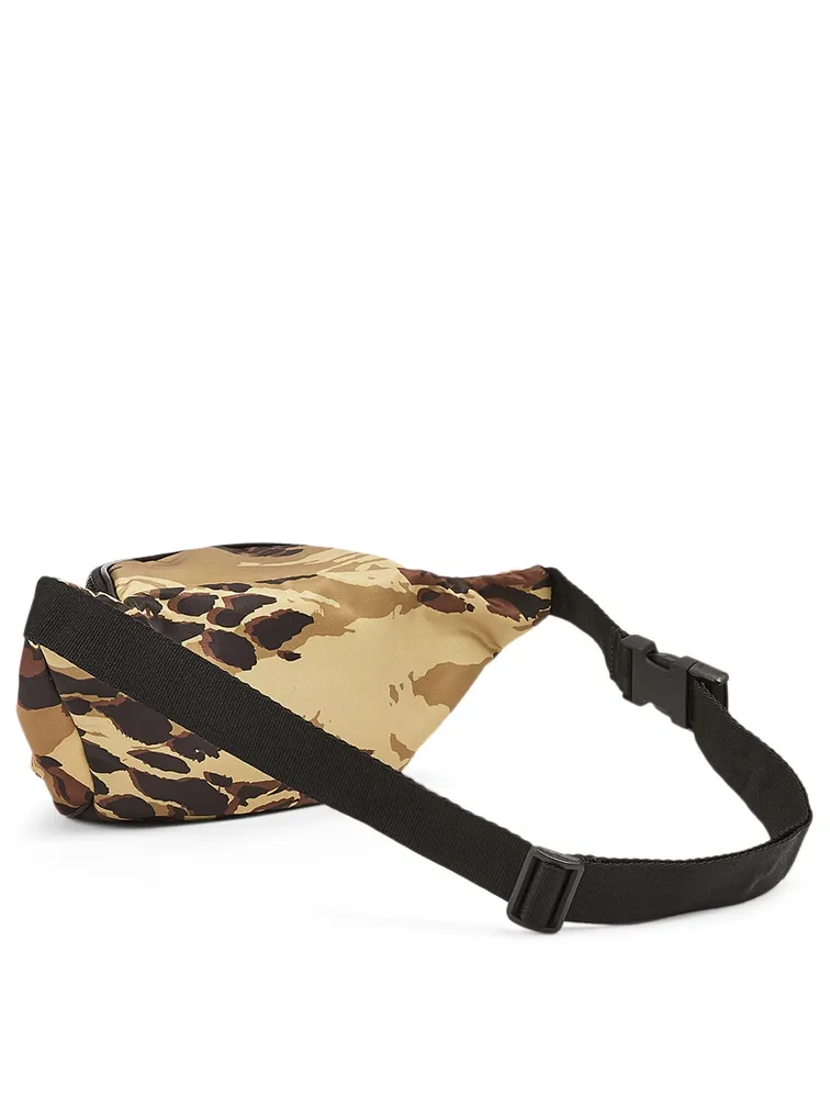 Light 3 Belt Bag In Camo Print