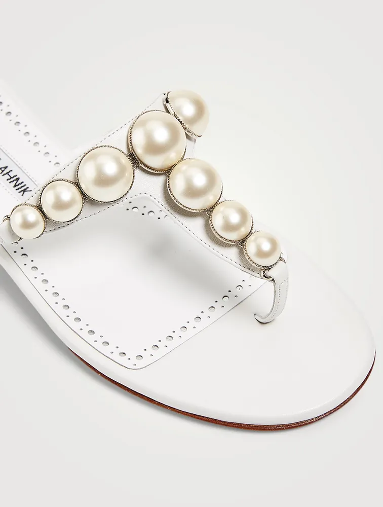 Perosaflat Leather Thong Sandals With Pearls