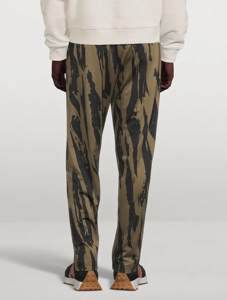 Oversized Pants Pleat Camo Print