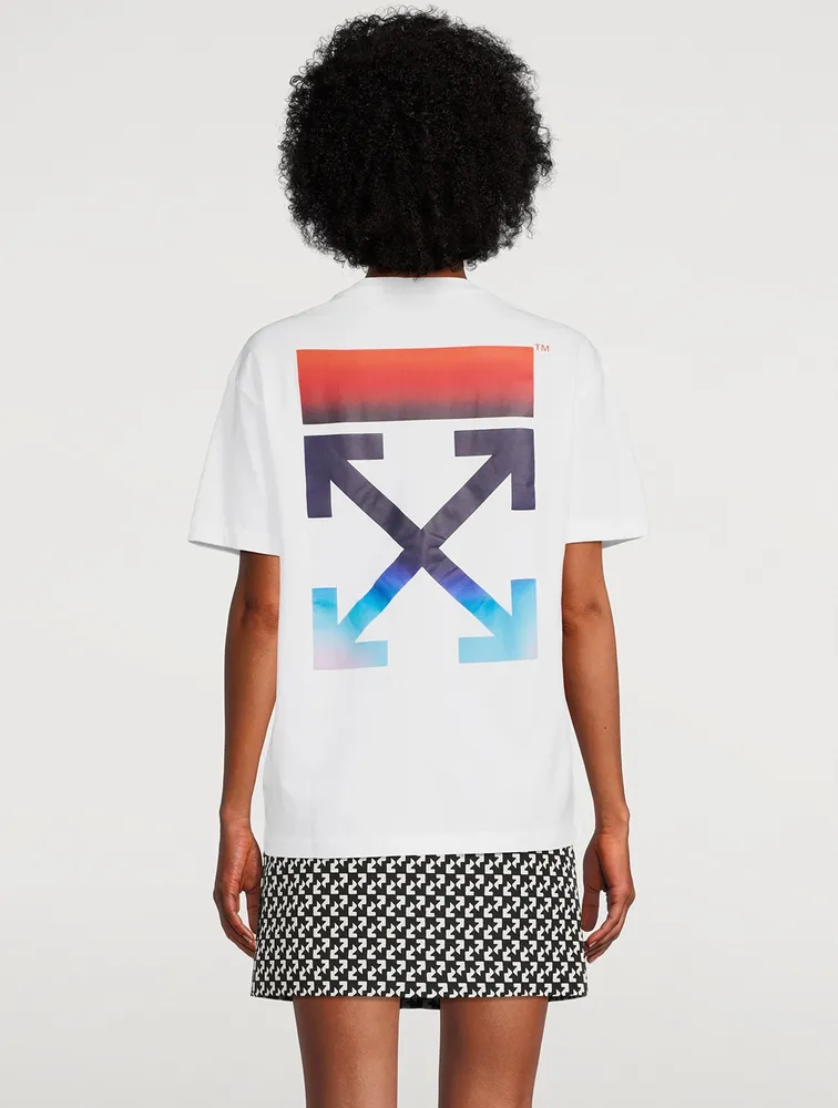 Blurred Arrows Gradient T-Shirt