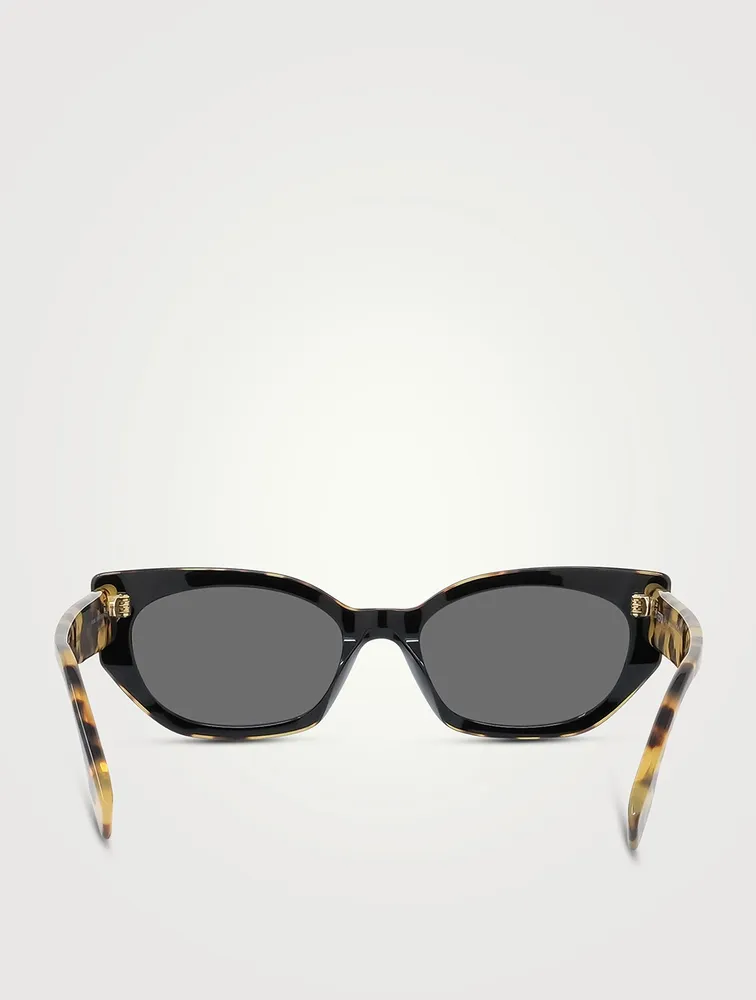 Fendi Bold Rectangular Sunglasses