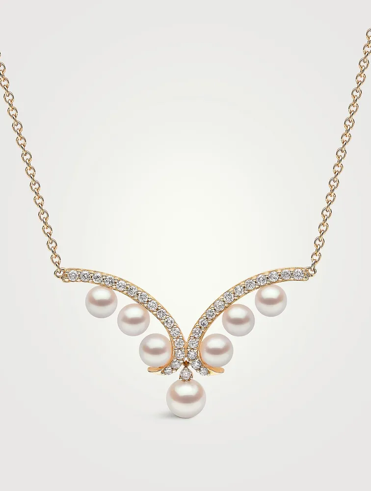 Sleek 18K Gold Akoya Pearl Necklace With Diamonds