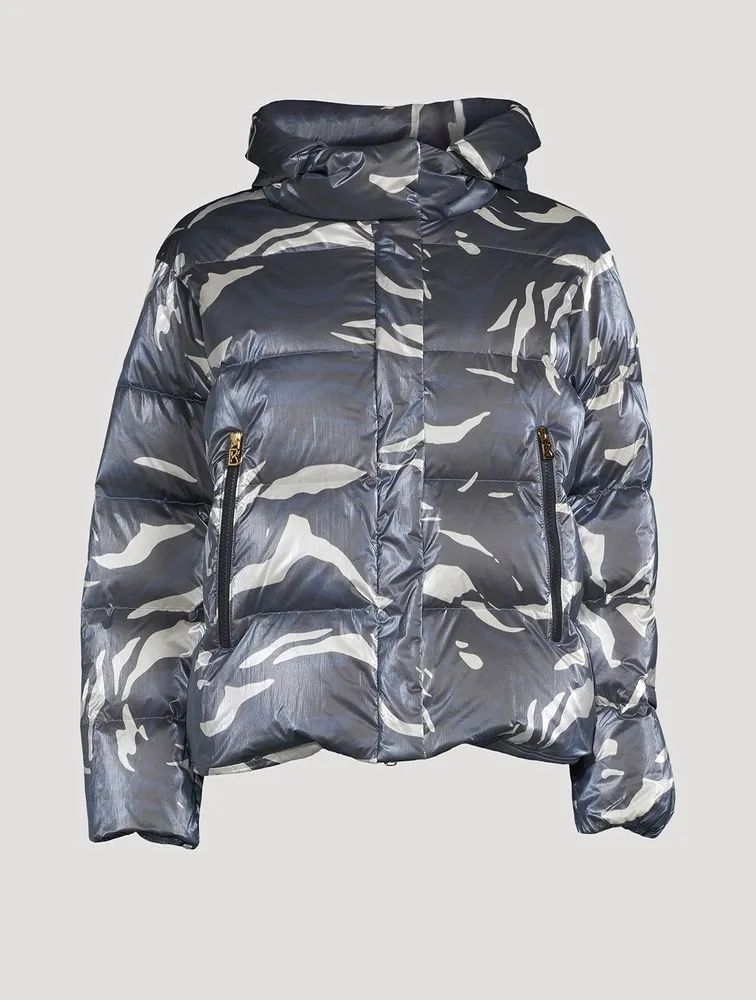 Down jacket dry cleaner to remove stains Down jacket cleaner to remove oil  stains Down jacket