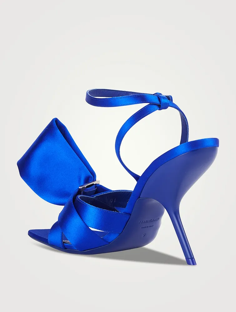 Satin Sandals With Asymmetric Bow