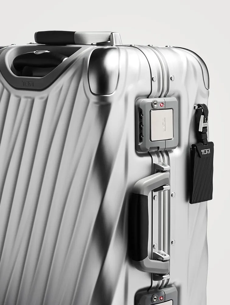 19 Degree Aluminum International Carry-On