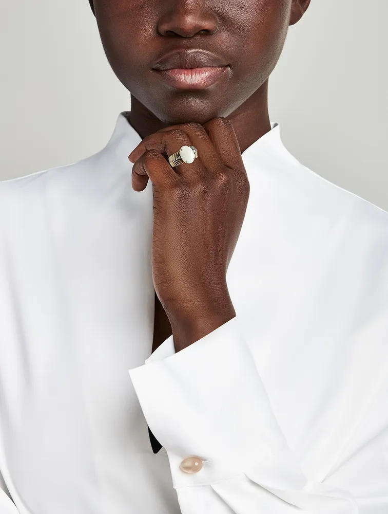 Vintage 14K Gold Ribbed Ring With Opal And Diamonds