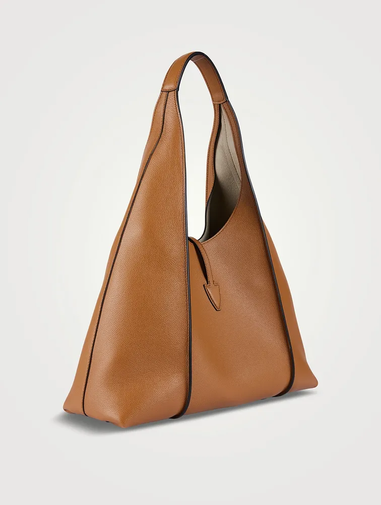 Medium T Timeless Leather Shoulder Bag