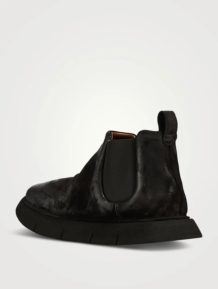 Intagliata Suede Chelsea Boots