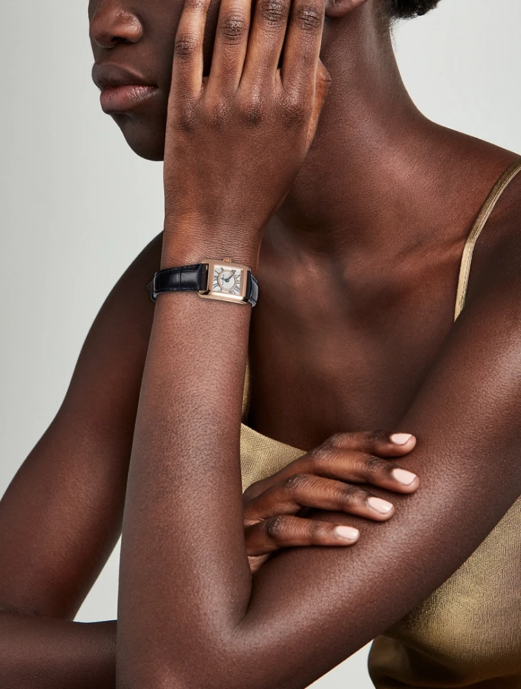 Classics Carrée Quartz Leather Strap Watch