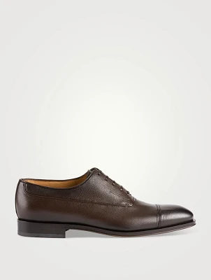 Oxford Shoes With Toe Cap