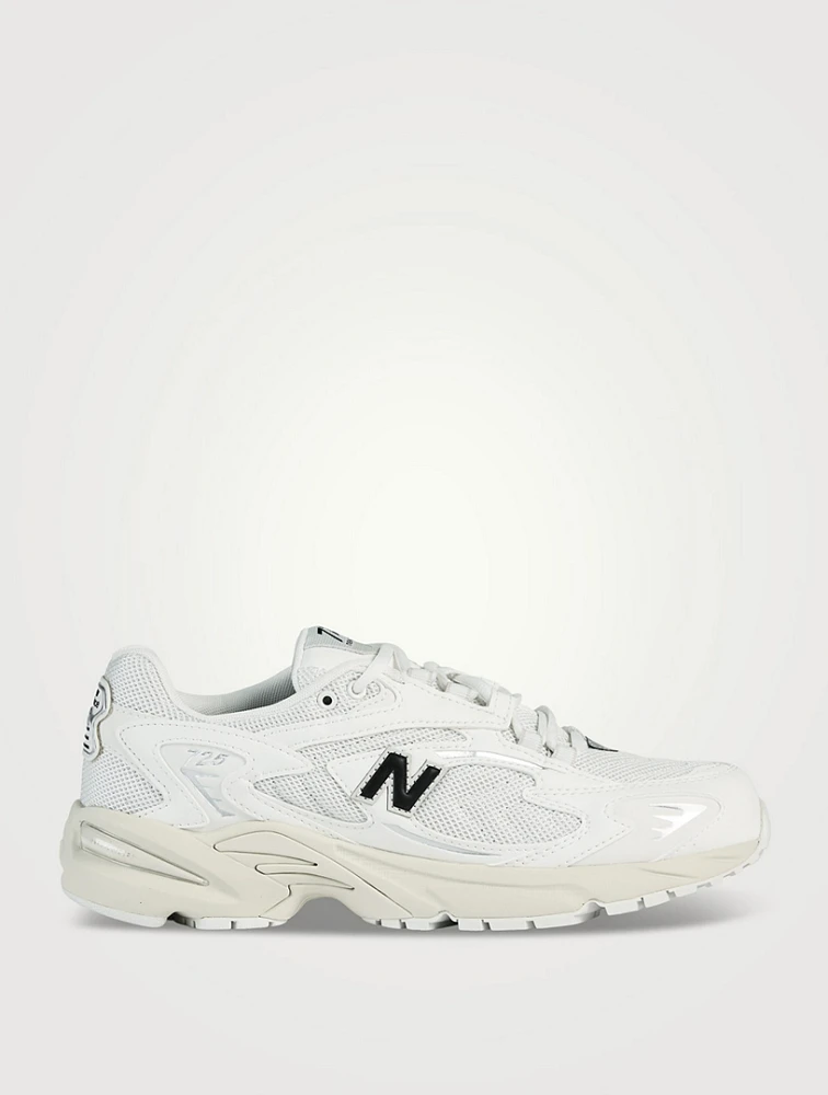 ML725V1 Mesh Sneakers